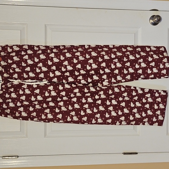 NWT Adore Me Burgundy Pajama Set with White Polar Bear Print - Picture 10 of 14